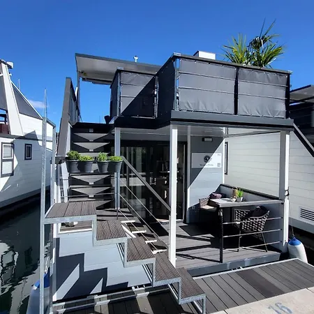 Floating House - Marina Pearl Portoroz