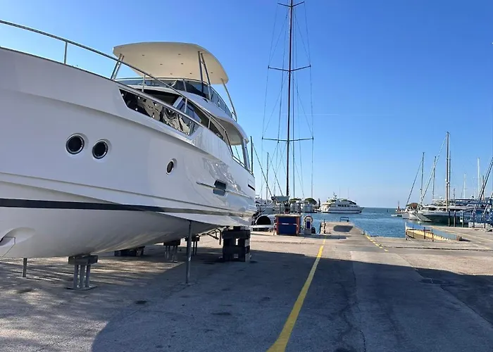 Floating House - Marina Pearl Daire *