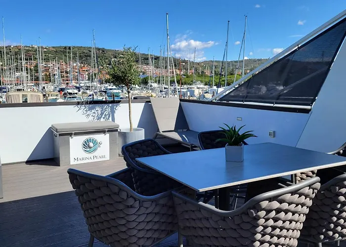 Daire Floating House - Marina Pearl