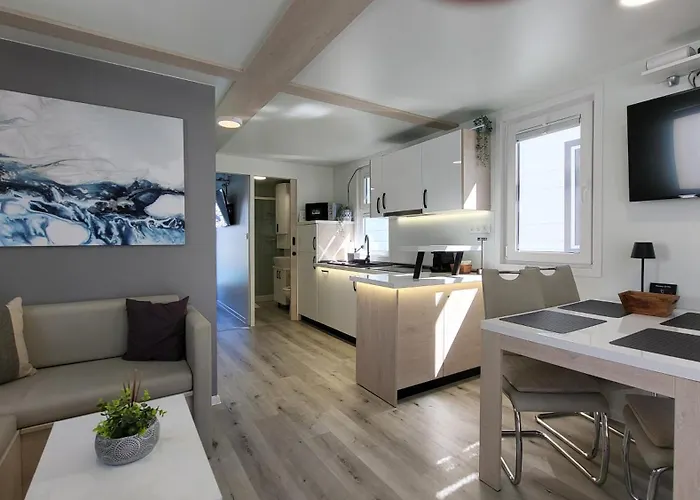 Floating House - Marina Pearl Daire *