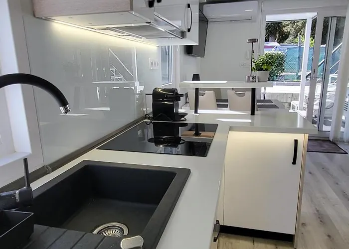 Floating House - Marina Pearl Daire *