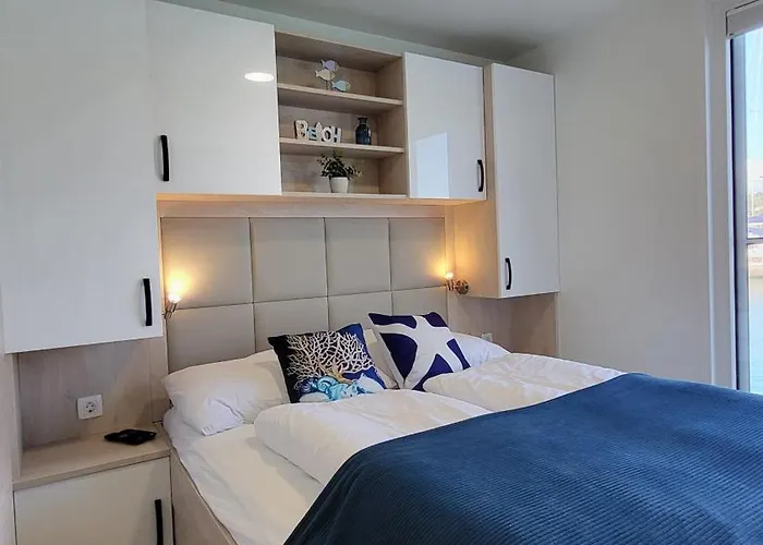 Apartment Floating House - Marina Pearl *